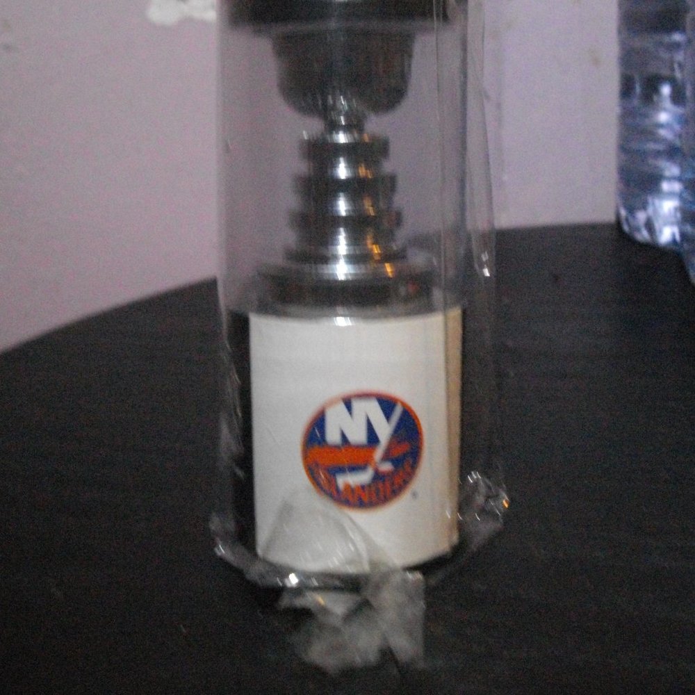 3 NWOT Budweiser Collectable Stanley Cup USB'S